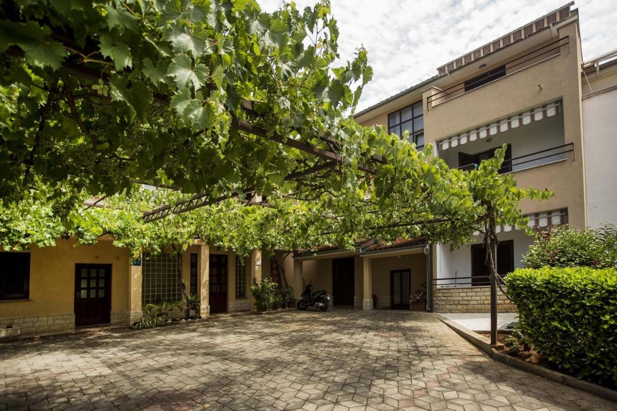 רוביני Apartment Matteo מראה חיצוני תמונה