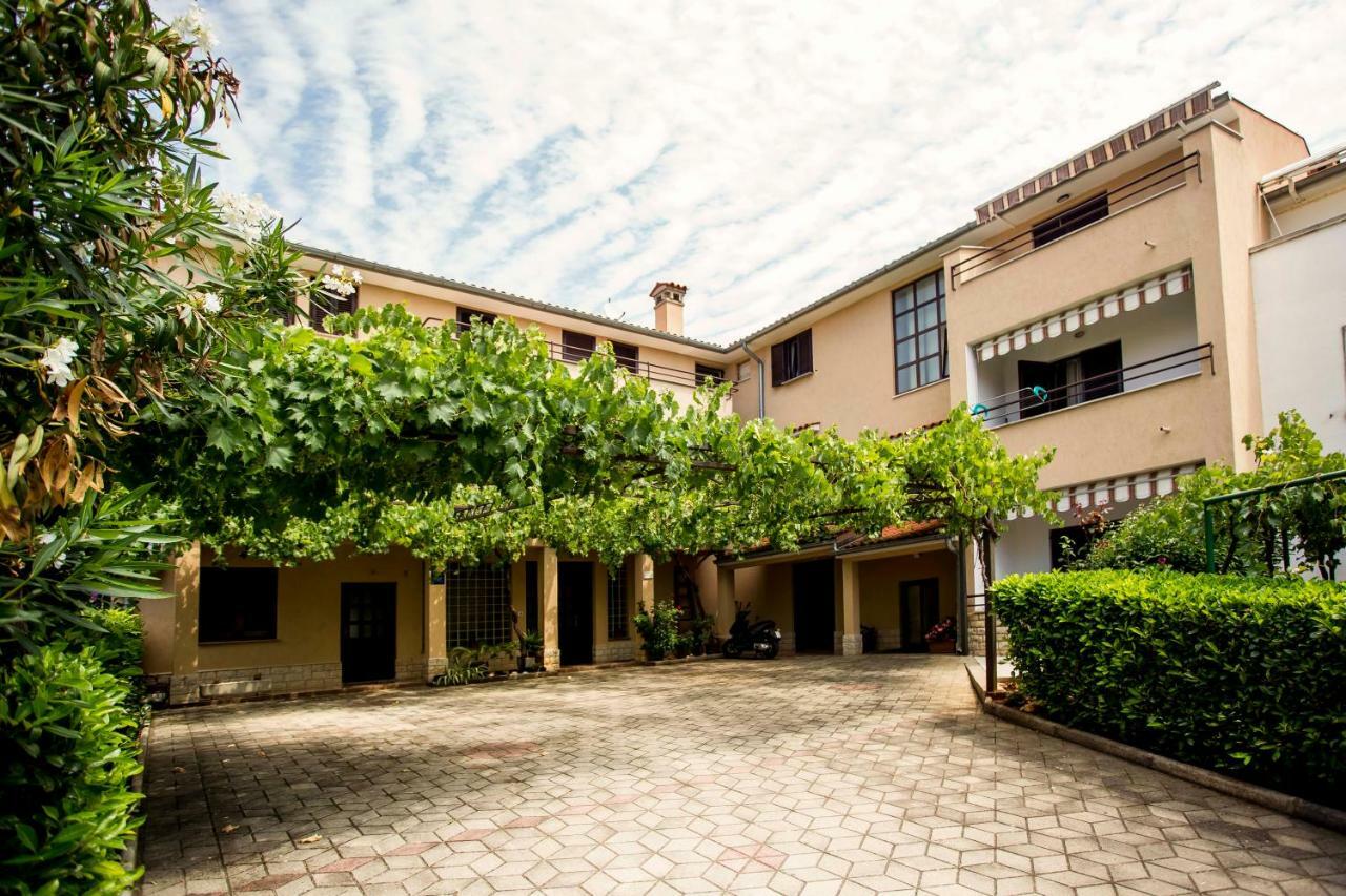 רוביני Apartment Matteo מראה חיצוני תמונה