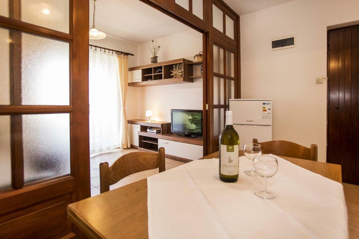רוביני Apartment Matteo מראה חיצוני תמונה